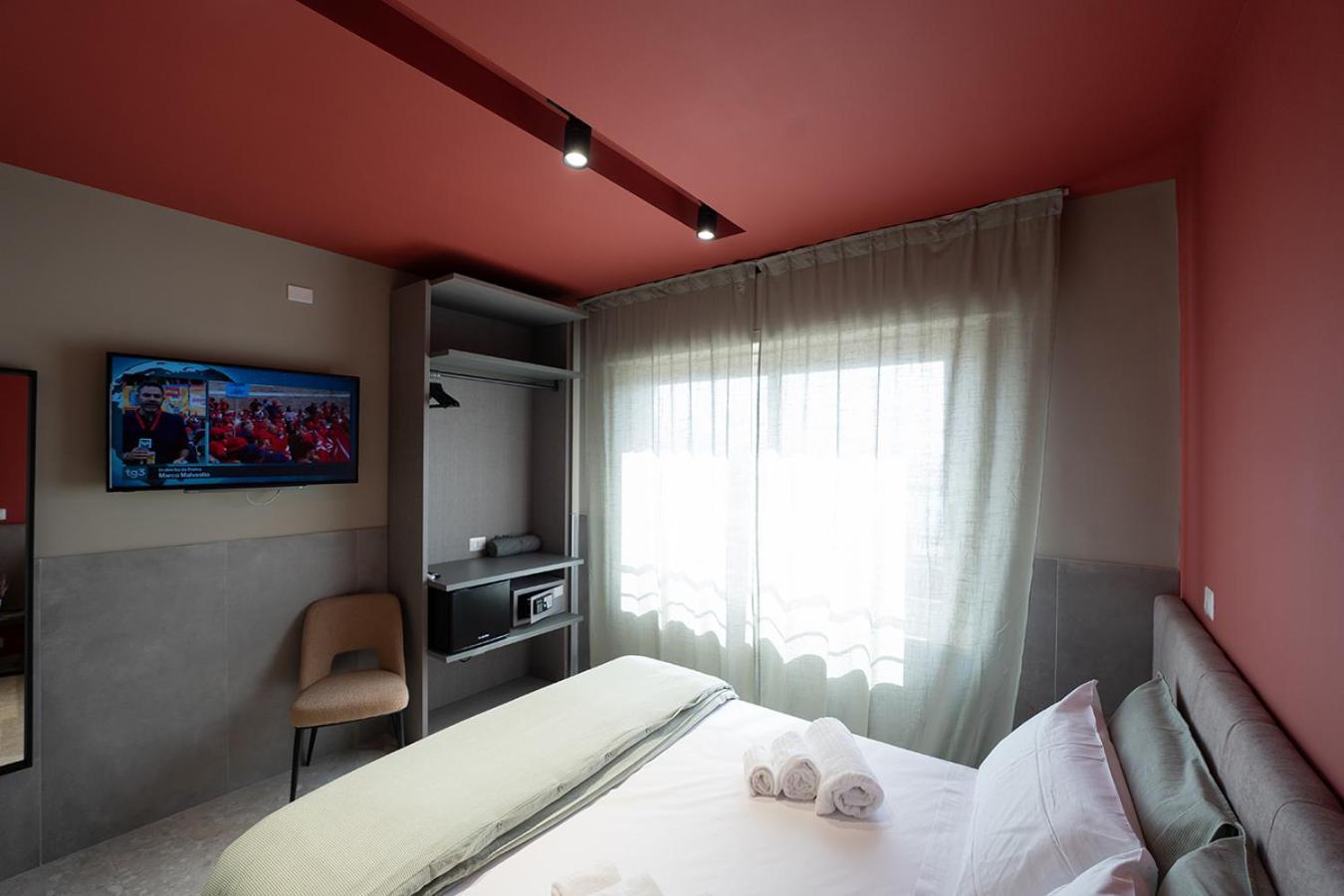 Mia Suites Porto Неаполь Экстерьер фото