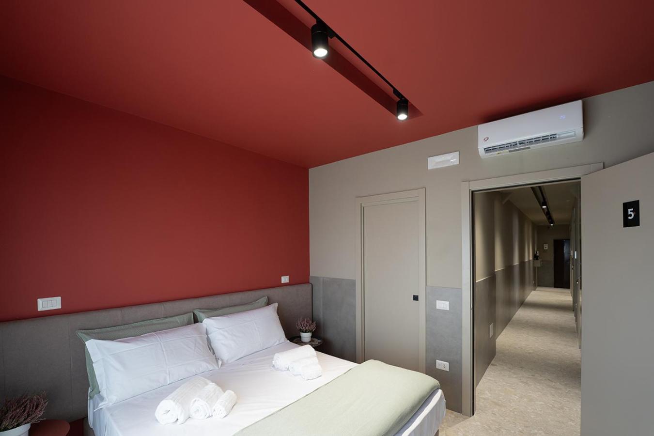 Mia Suites Porto Неаполь Экстерьер фото