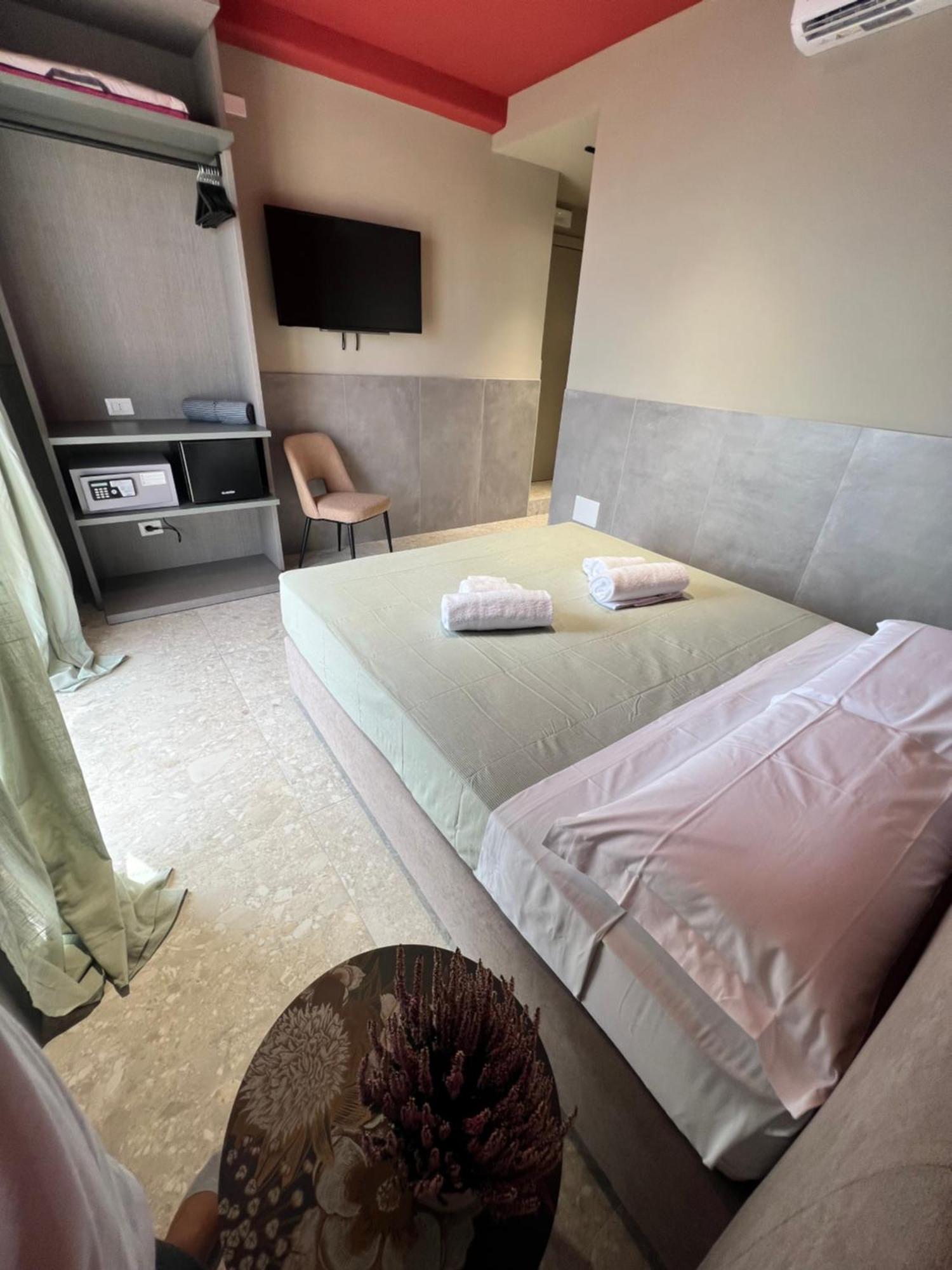 Mia Suites Porto Неаполь Экстерьер фото