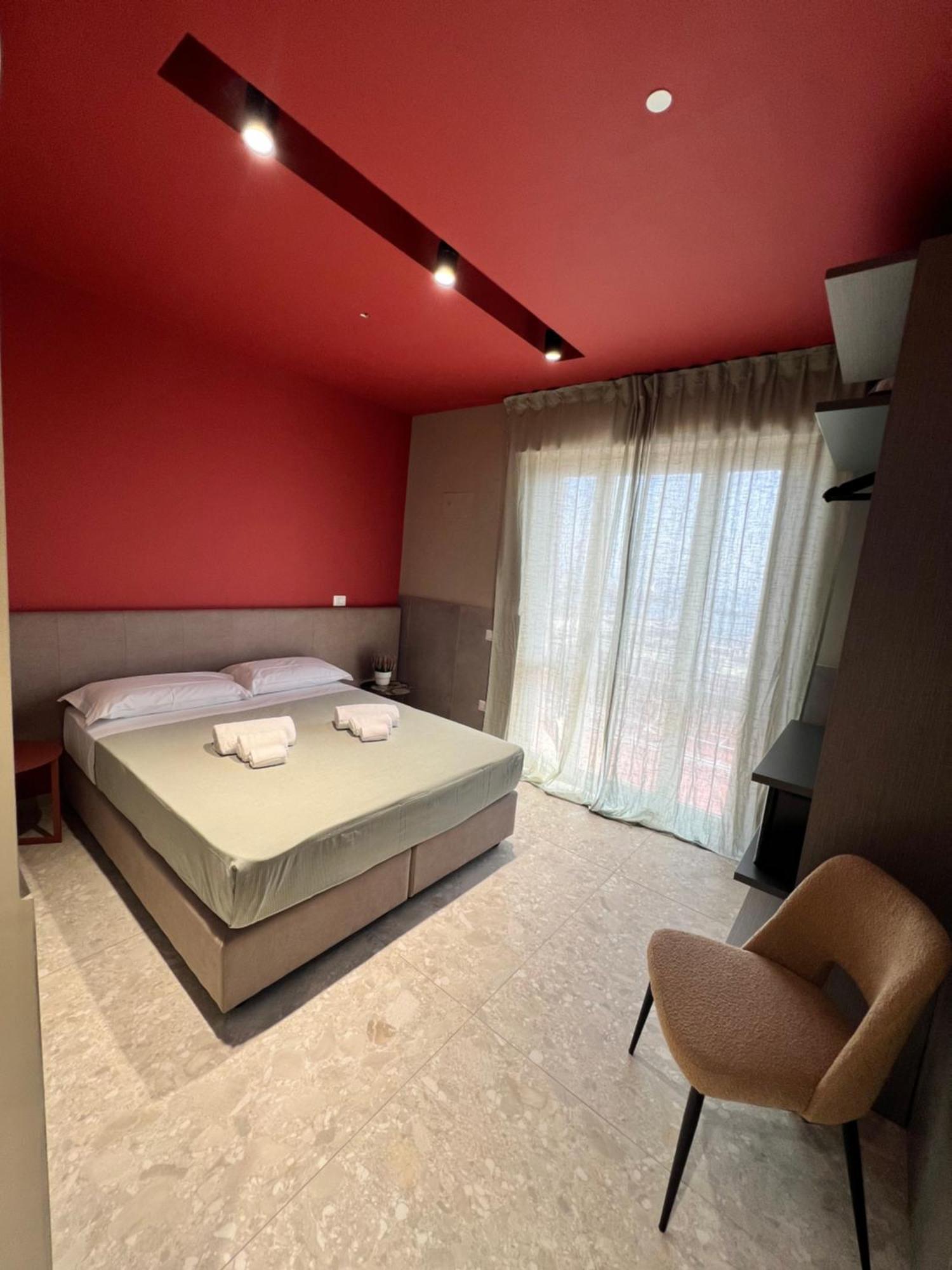 Mia Suites Porto Неаполь Экстерьер фото